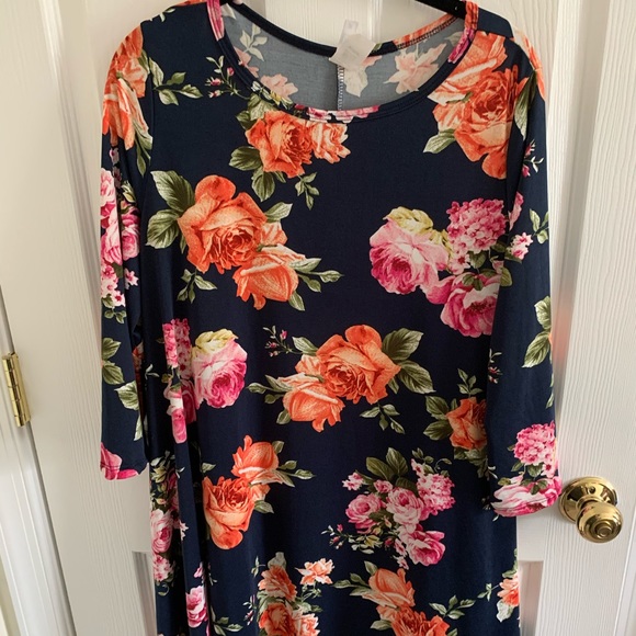 Honey and Lace Dresses & Skirts - Floral dress